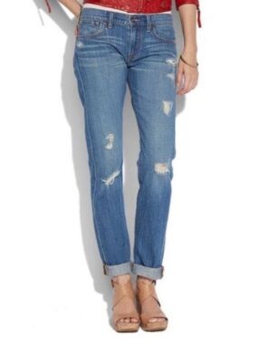 Lucky Brand Jeans Women’s 28 Blue Sienna Tomboy Distressed LIKE NEW!